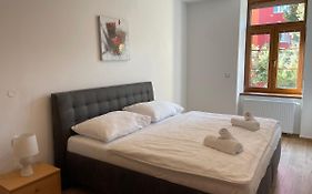 Apartmány Elzet